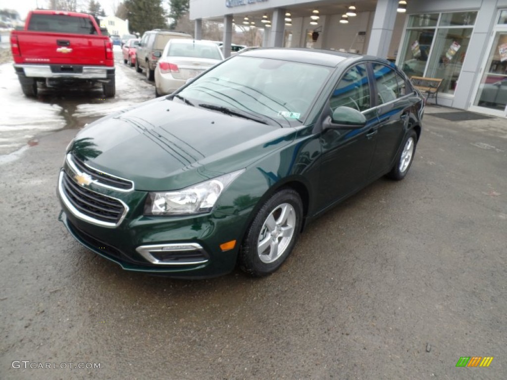 2015 Cruze LT - Rainforest Green Metallic / Jet Black/Medium Titanium photo #2