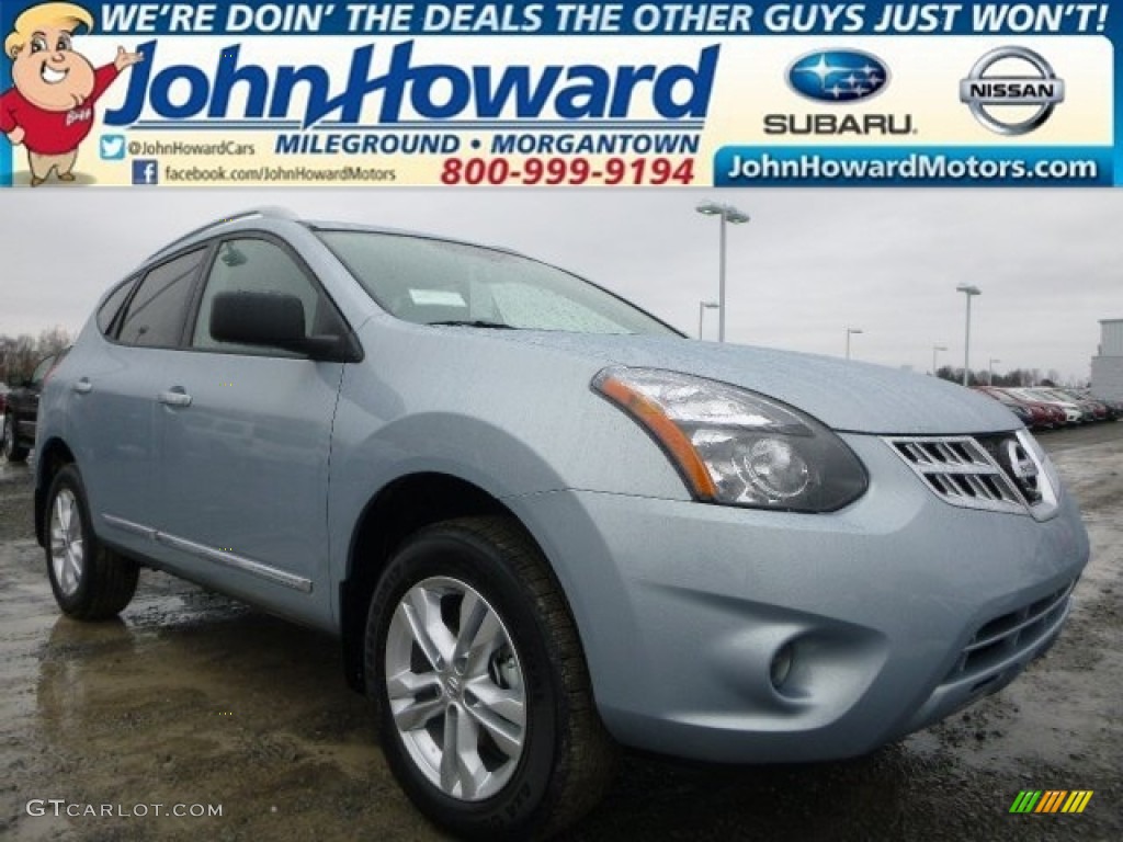 Frosted Steel Nissan Rogue Select