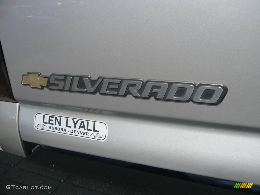 2005 Silverado 1500 Z71 Crew Cab 4x4 - Silver Birch Metallic / Dark Charcoal photo #13