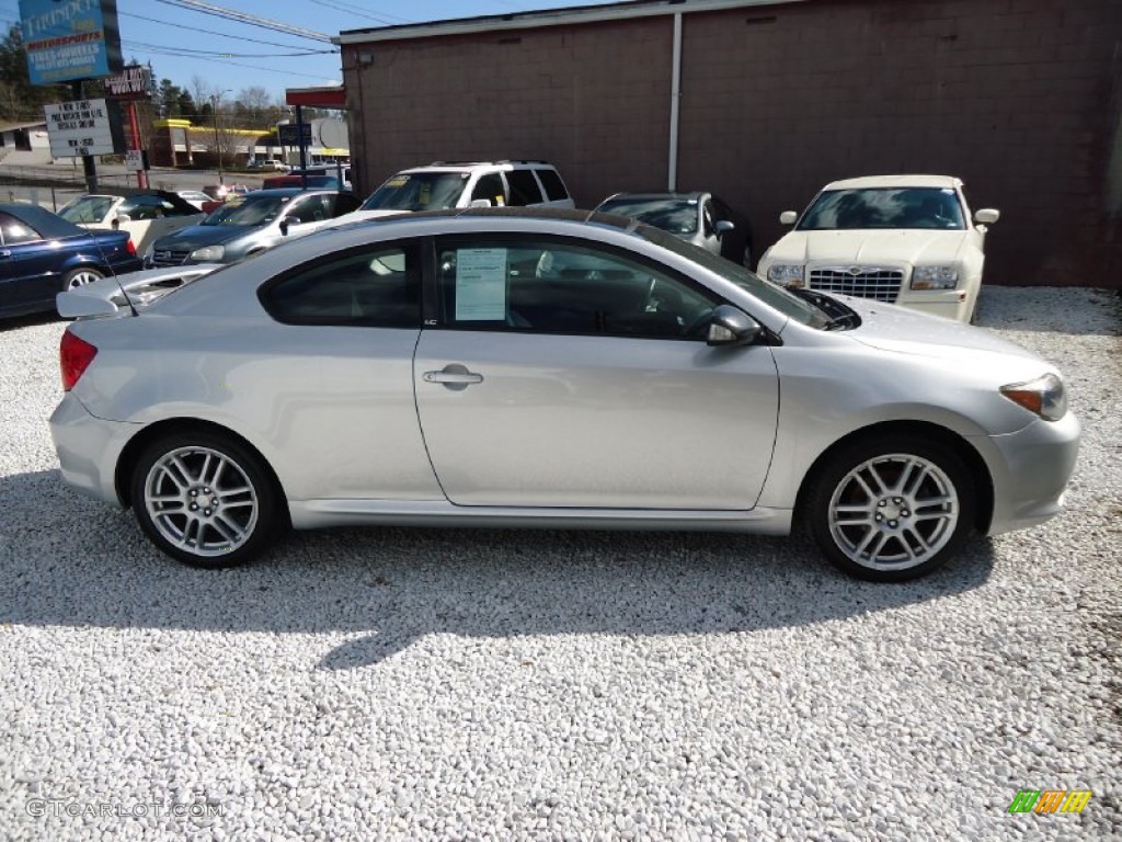 Classic Silver Metallic 2006 Scion tC Standard tC Model Exterior Photo #101974417