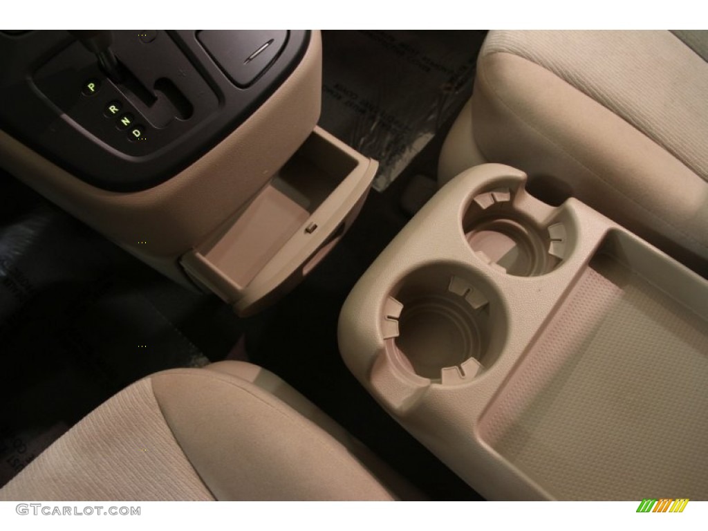 2011 Sedona LX - Cashmere Beige / Beige photo #10