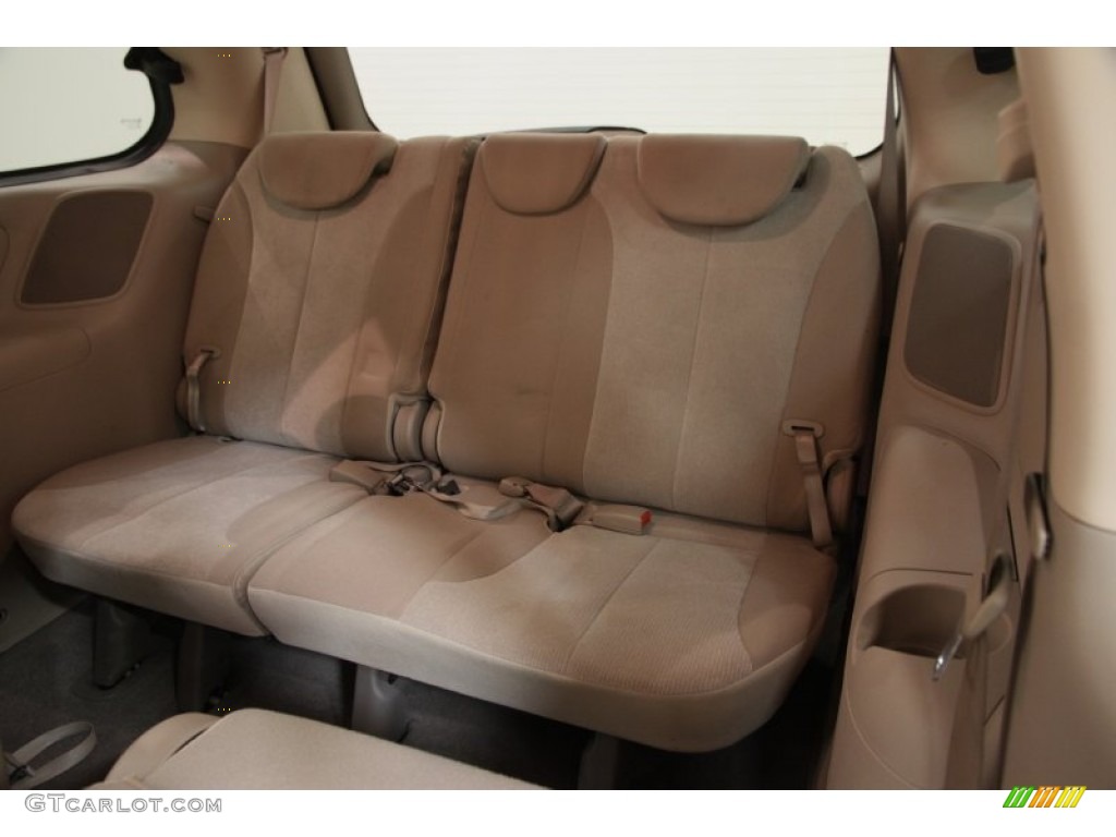 2011 Sedona LX - Cashmere Beige / Beige photo #17
