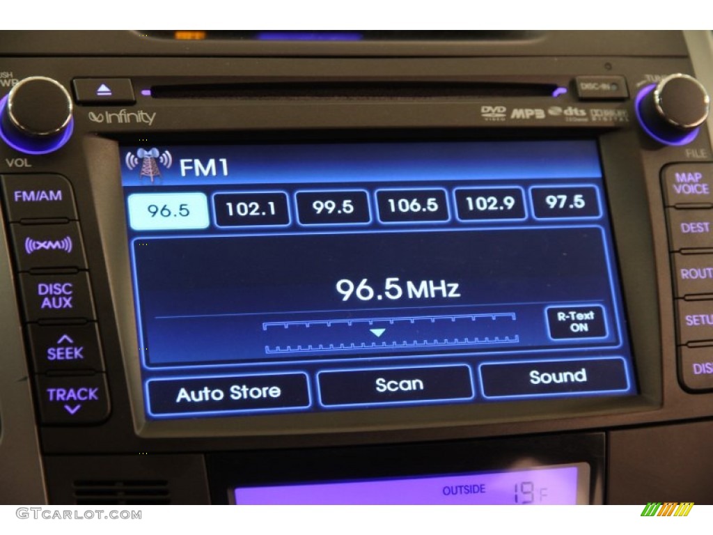 2009 Hyundai Sonata SE V6 Audio System Photos