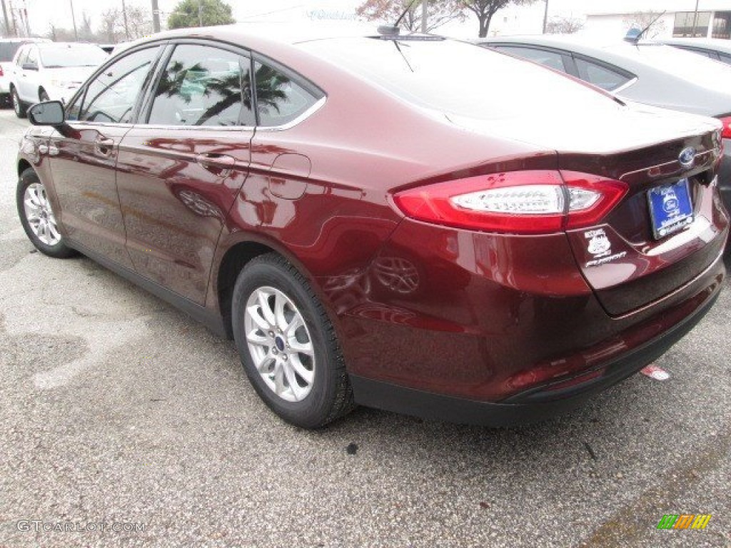 2015 Fusion S - Bronze Fire Metallic / Earth Gray photo #5