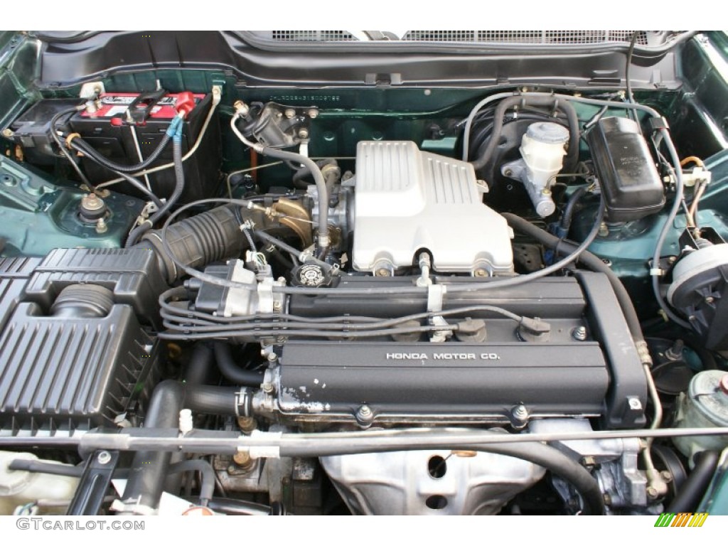 2001 Honda CR-V LX Engine Photos