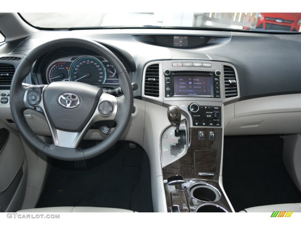 2014 Toyota Venza XLE Light Gray Dashboard Photo #101977921