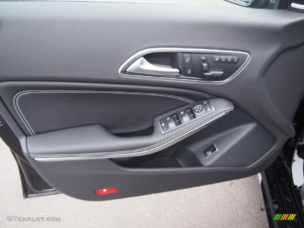 2015 Mercedes-Benz CLA 250 4Matic Black Door Panel Photo #101983955