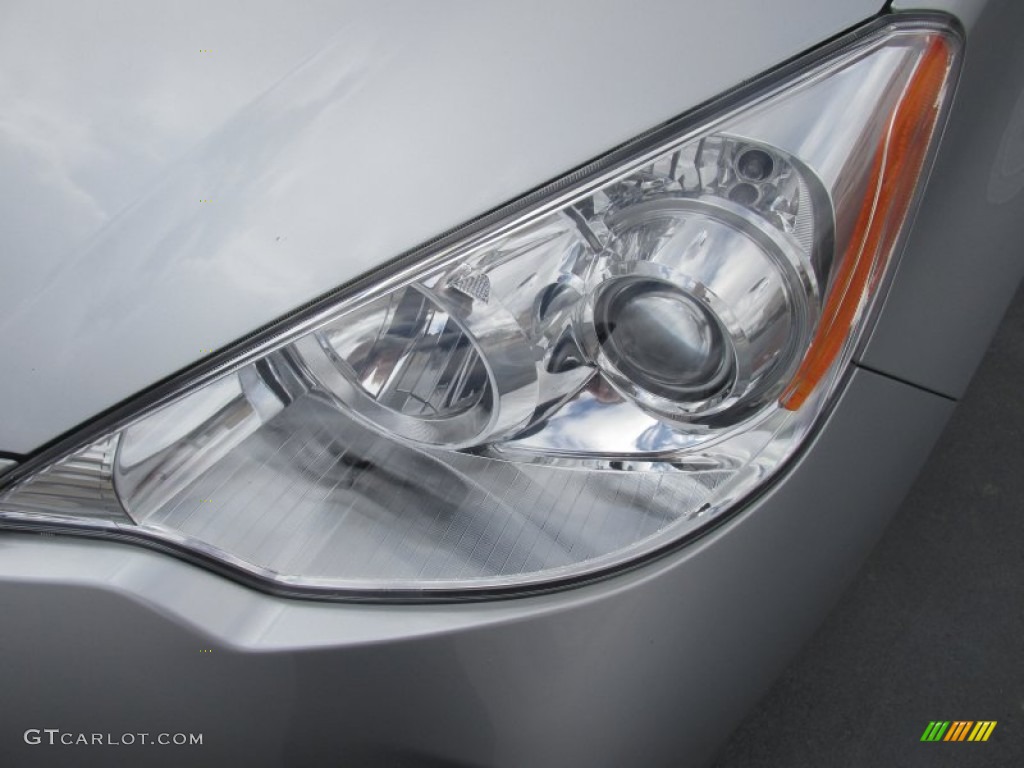 2013 Prius c Hybrid Two - Classic Silver Metallic / Light Blue Gray/Black photo #6