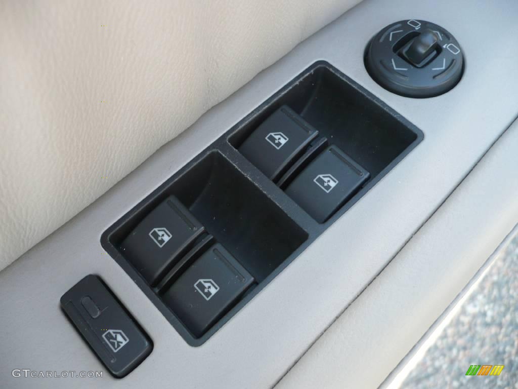 2006 STS 4 V6 AWD - Stealth Gray / Light Gray photo #8