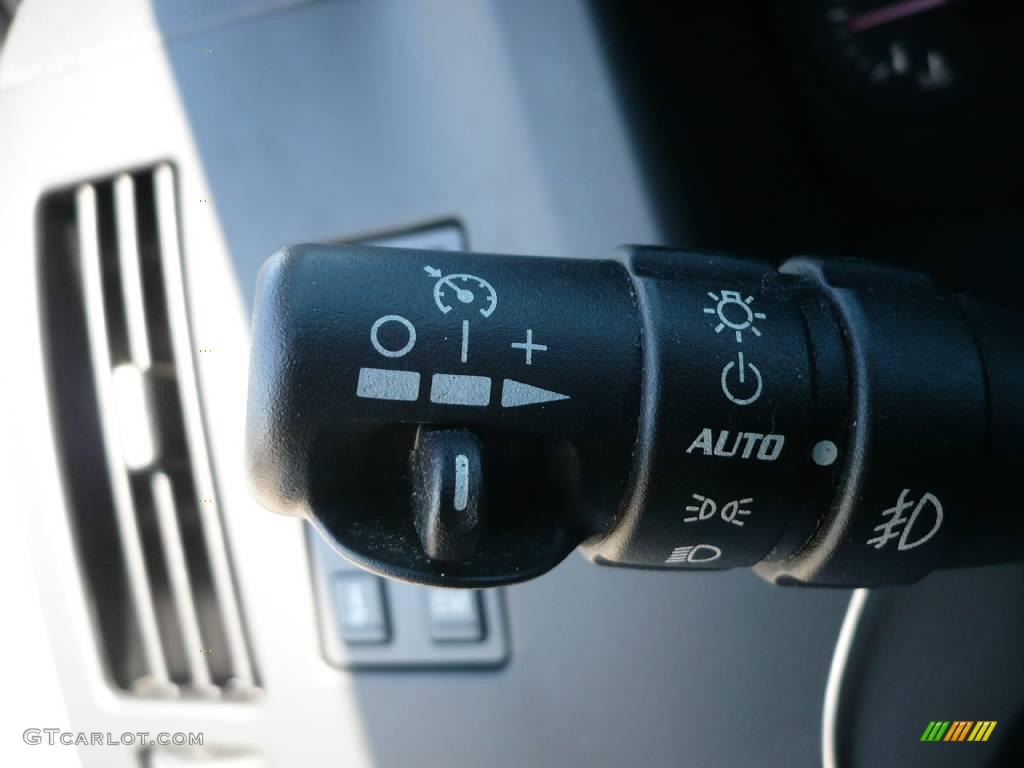 2006 STS 4 V6 AWD - Stealth Gray / Light Gray photo #26