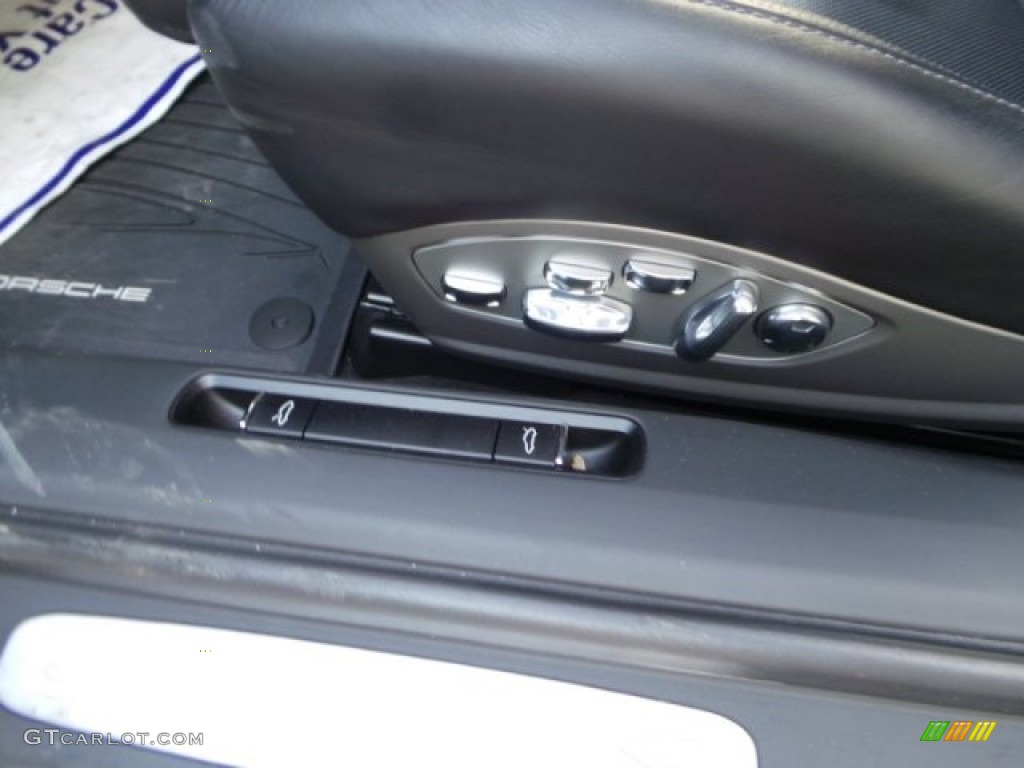 2013 911 Carrera 4S Coupe - Platinum Silver Metallic / Black photo #16