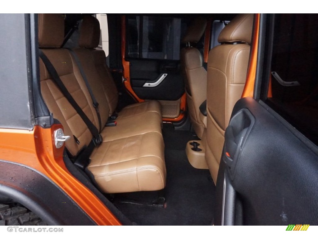 2011 Wrangler Unlimited Rubicon 4x4 - Mango Tango Pearl / Black/Dark Saddle photo #16