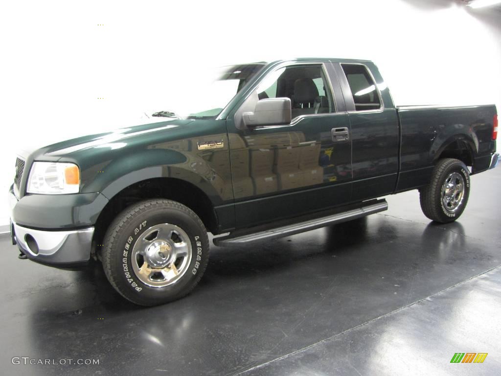 2006 F150 XLT SuperCab 4x4 - Aspen Green Metallic / Medium/Dark Flint photo #2