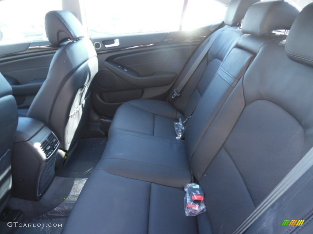 2015 Kia Cadenza Premium Rear Seat Photo #102001397