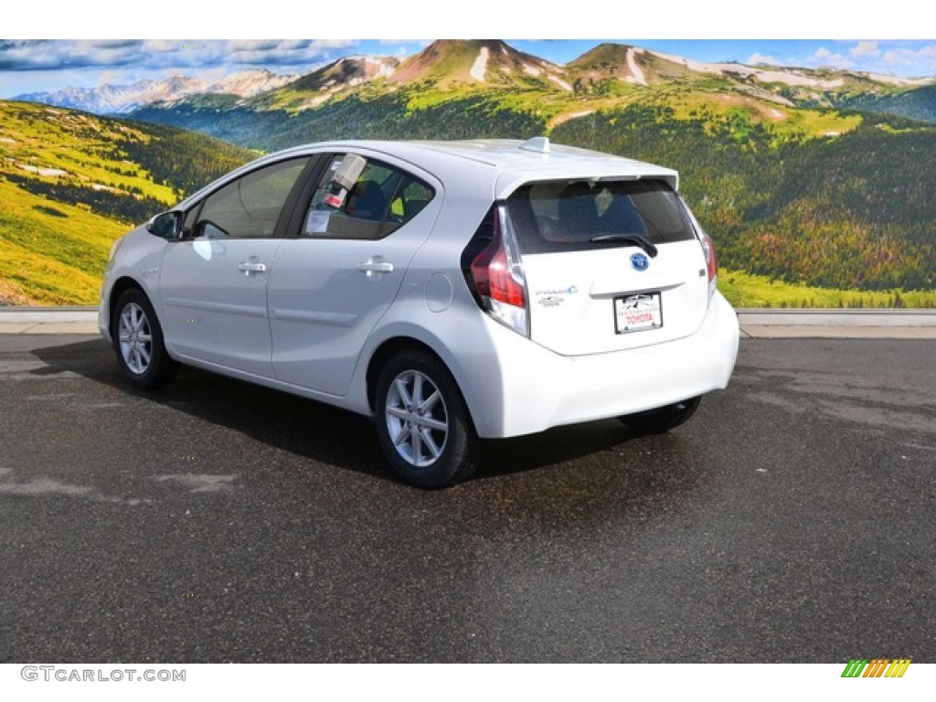 2015 Prius c Three - Moonglow / Dark Blue/Black photo #3