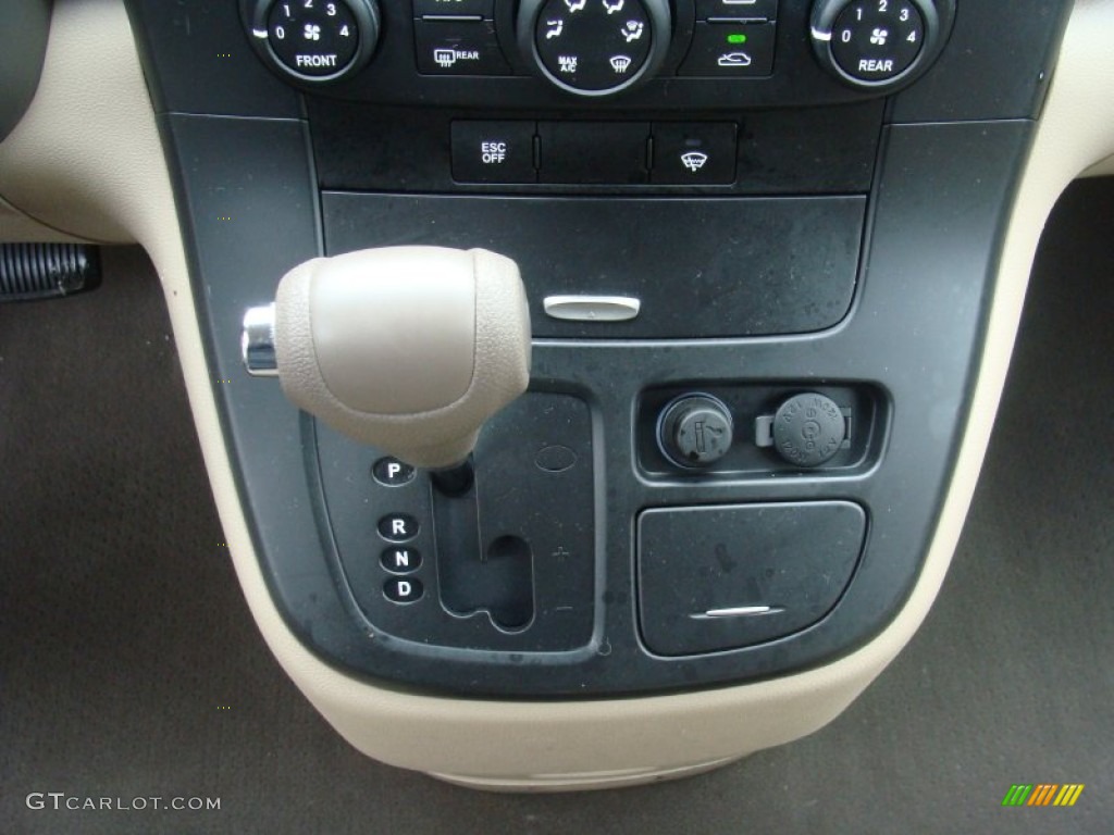 2010 Sedona LX - Cashmere Beige / Beige photo #22