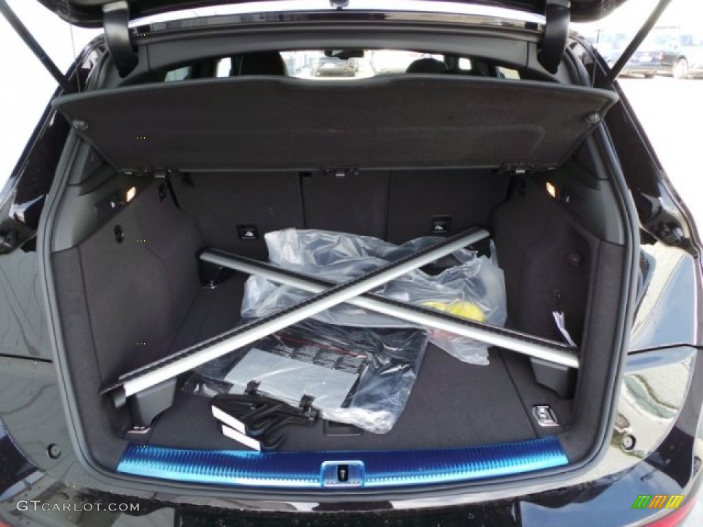 2015 Audi SQ5 Premium Plus 3.0 TFSI quattro Trunk Photos