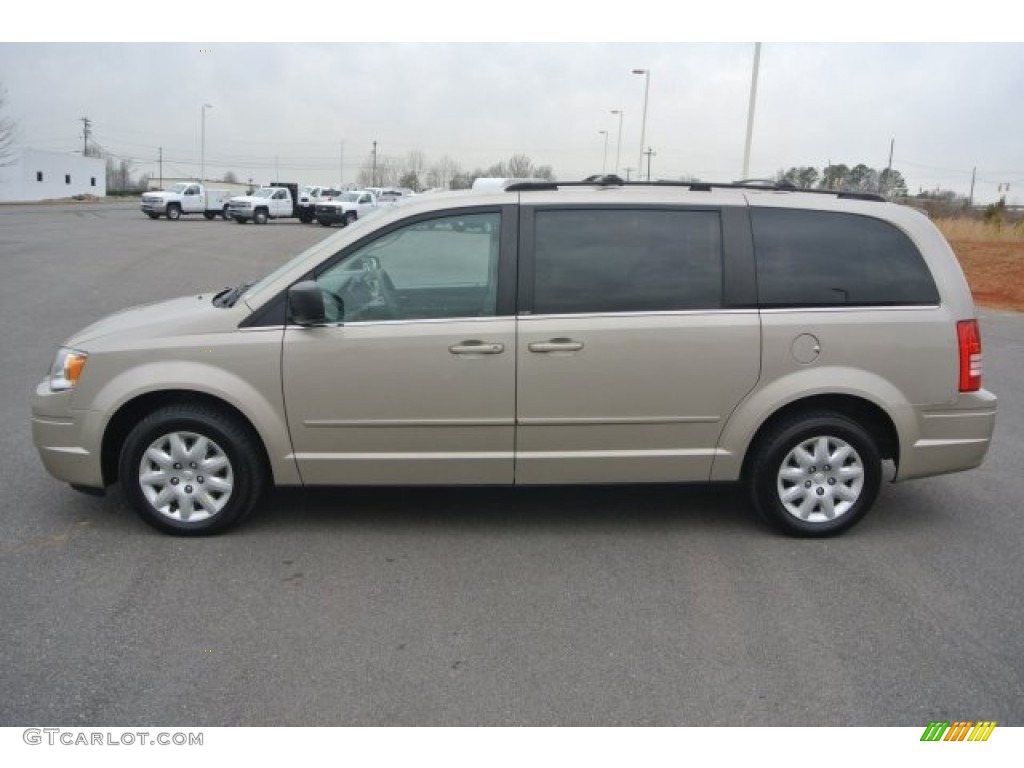 Light Sandstone Metallic 2009 Chrysler Town & Country LX Exterior Photo #102011957