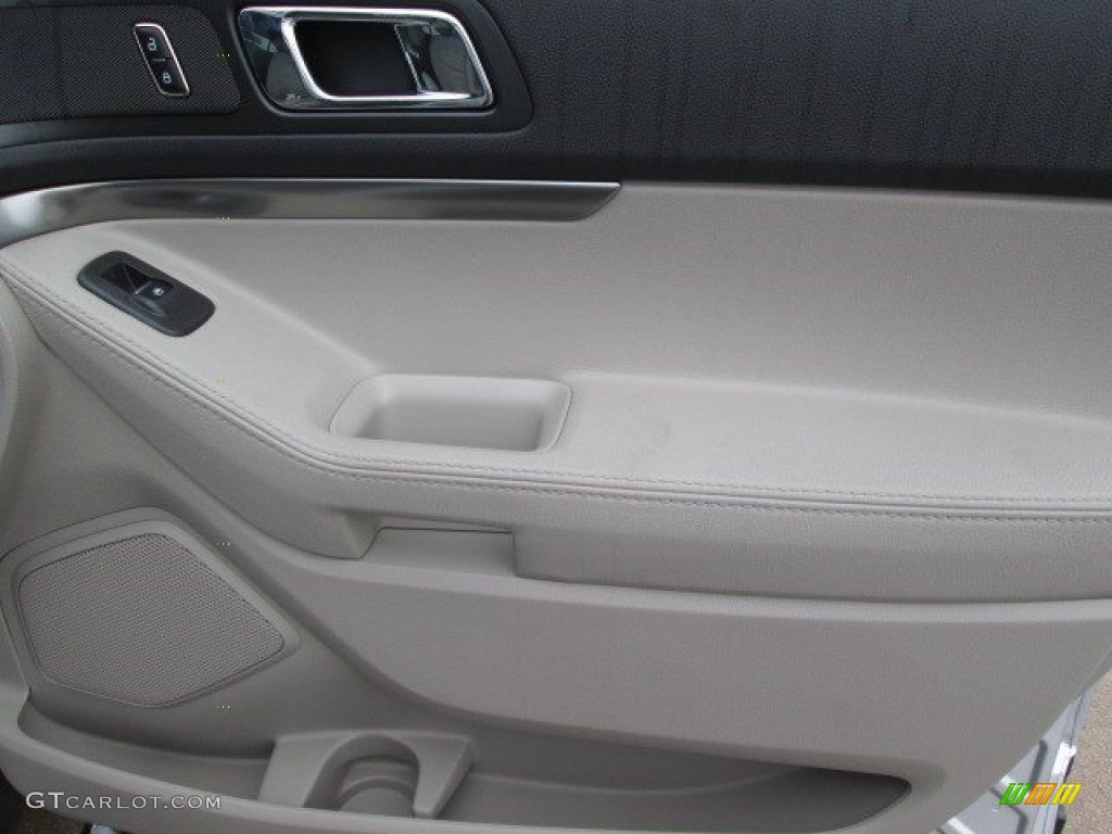 2015 Explorer FWD - Ingot Silver / Medium Light Stone photo #23