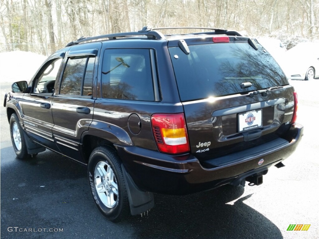 2004 Grand Cherokee Laredo 4x4 - Deep Lava Red Metallic / Taupe photo #11