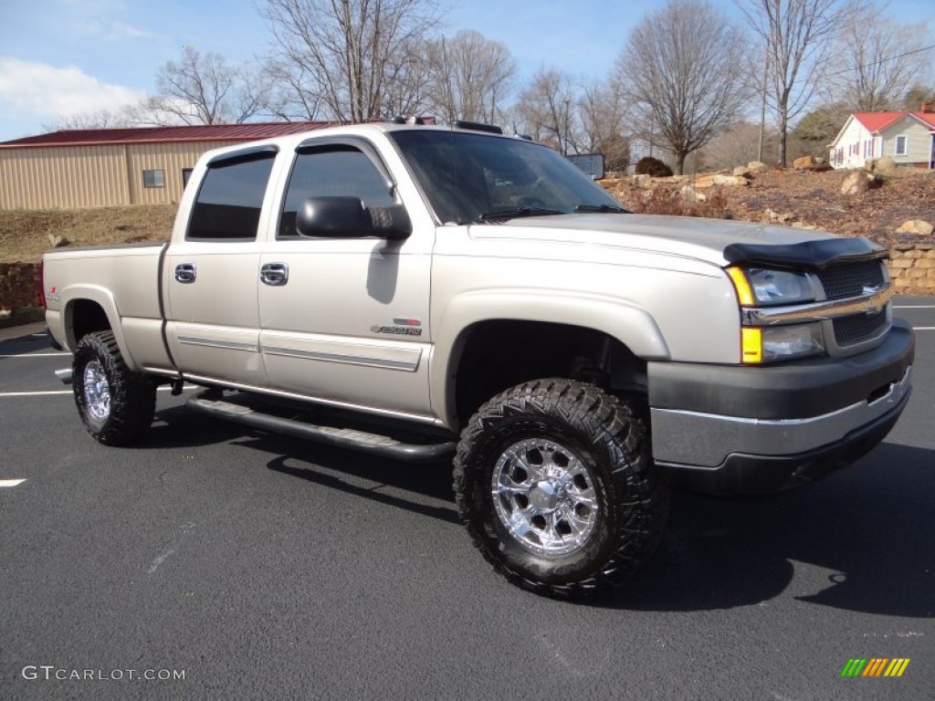 Sandstone Metallic Chevrolet Silverado 2500HD