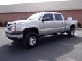 2004 Sandstone Metallic Chevrolet Silverado 2500HD LT Crew Cab 4x4  photo #9