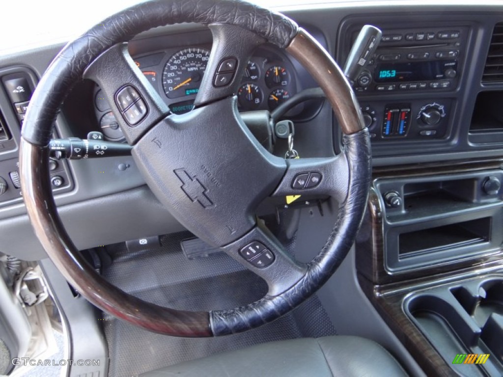 2004 Silverado 2500HD LT Crew Cab 4x4 - Sandstone Metallic / Tan photo #26