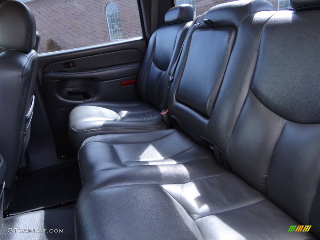 2004 Silverado 2500HD LT Crew Cab 4x4 - Sandstone Metallic / Tan photo #33
