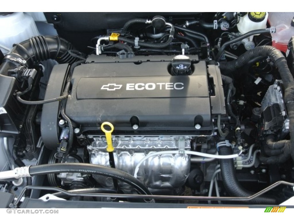 2015 Chevrolet Cruze LS Engine Photos