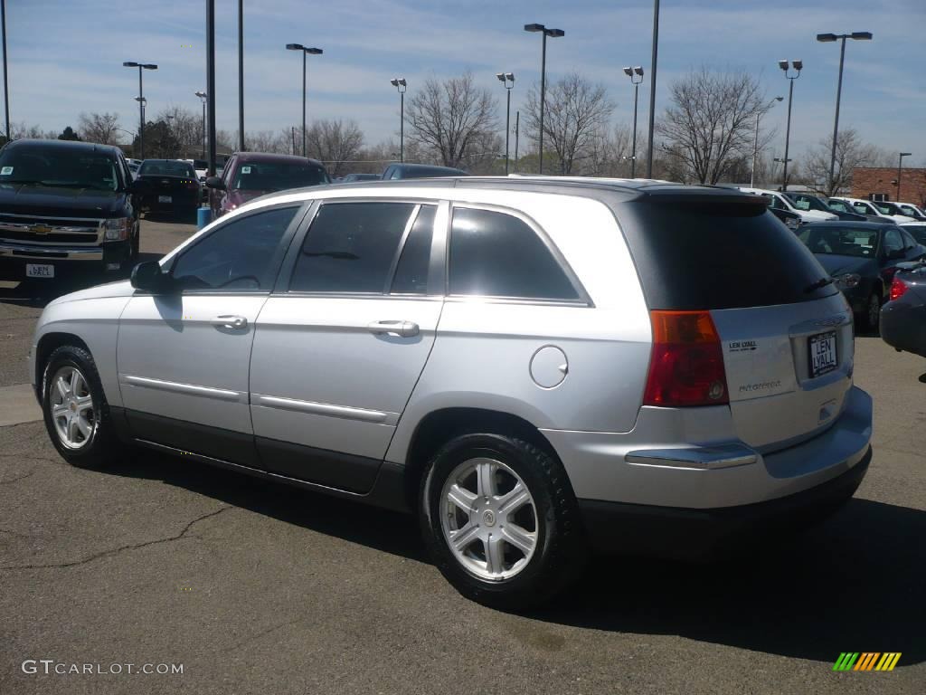 2004 Pacifica AWD - Bright Silver Metallic / Dark Slate Gray photo #4