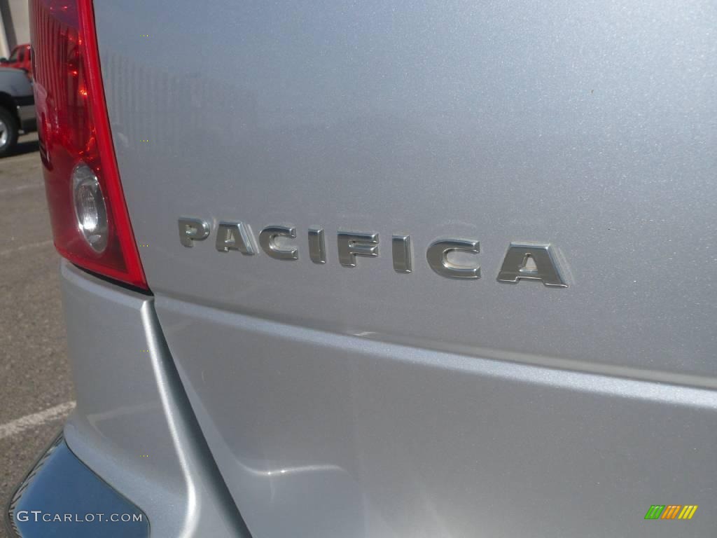 2004 Pacifica AWD - Bright Silver Metallic / Dark Slate Gray photo #13