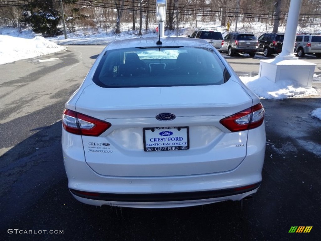 2013 Fusion SE - White Platinum Metallic Tri-coat / Charcoal Black photo #6