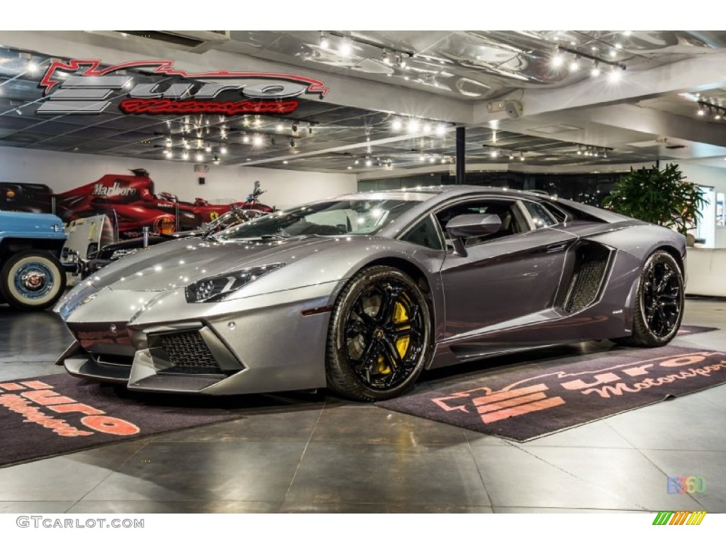 Grigio Estoque (Dark Silver) Lamborghini Aventador