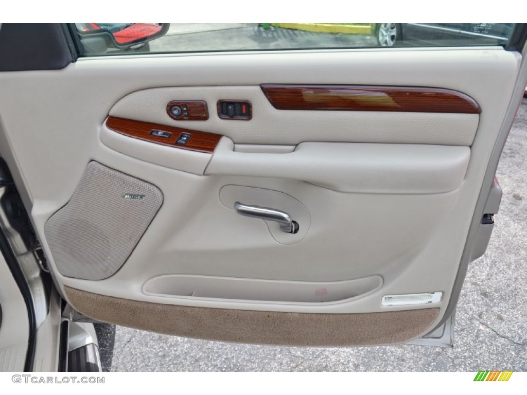 2002 Escalade AWD - Silver Sand / Shale photo #17