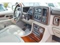 Silver Sand - Escalade AWD Photo No. 23