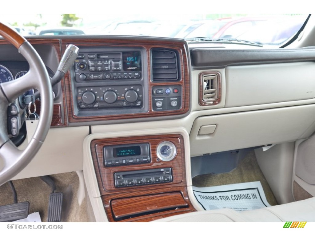 2002 Escalade AWD - Silver Sand / Shale photo #44