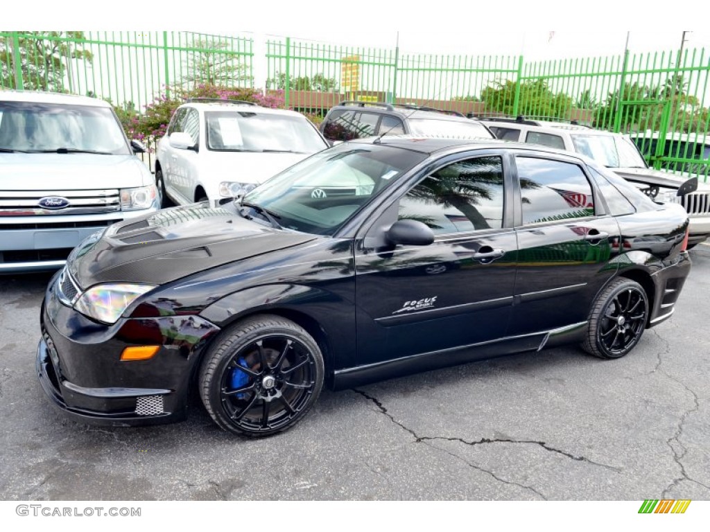 2007 Focus ZX4 SE Sedan - Pitch Black / Charcoal/Light Flint photo #5