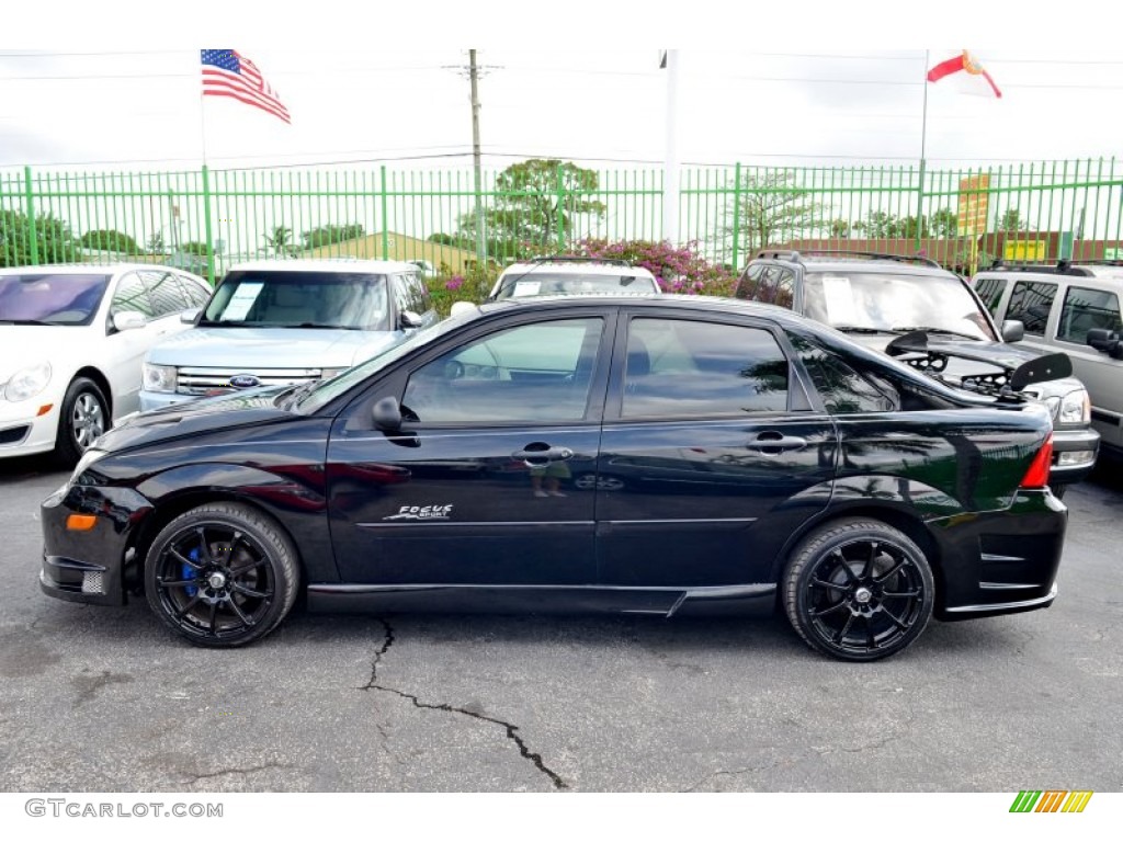 2007 Focus ZX4 SE Sedan - Pitch Black / Charcoal/Light Flint photo #7