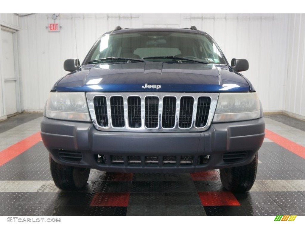 2003 Grand Cherokee Laredo 4x4 - Patriot Blue Pearl / Taupe photo #4