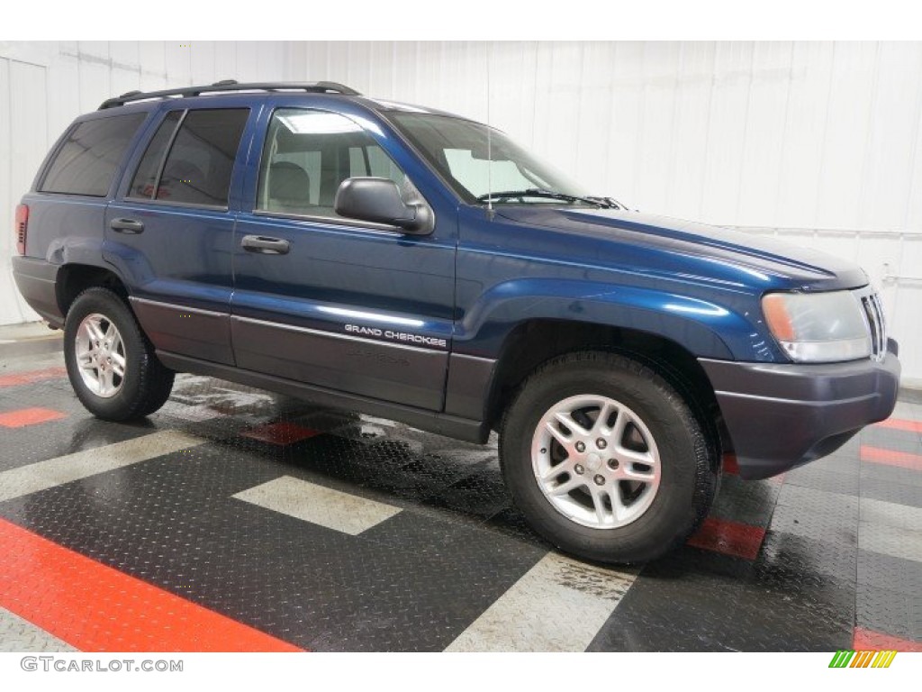 2003 Grand Cherokee Laredo 4x4 - Patriot Blue Pearl / Taupe photo #6