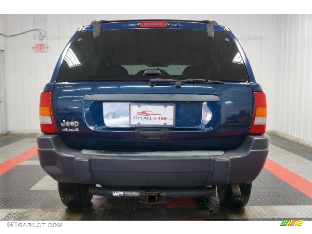 2003 Grand Cherokee Laredo 4x4 - Patriot Blue Pearl / Taupe photo #9