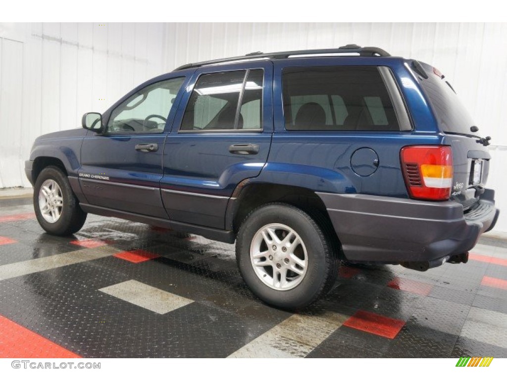 2003 Grand Cherokee Laredo 4x4 - Patriot Blue Pearl / Taupe photo #11