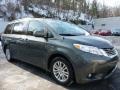 Front 3/4 View of 2013 Sienna XLE