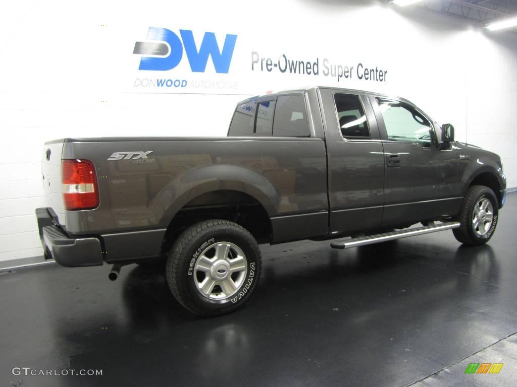 2005 F150 STX SuperCab 4x4 - Dark Shadow Grey Metallic / Medium Flint Grey photo #5