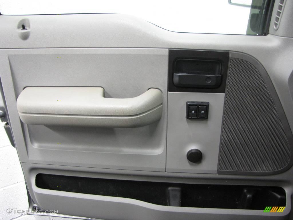 2005 F150 STX SuperCab 4x4 - Dark Shadow Grey Metallic / Medium Flint Grey photo #11