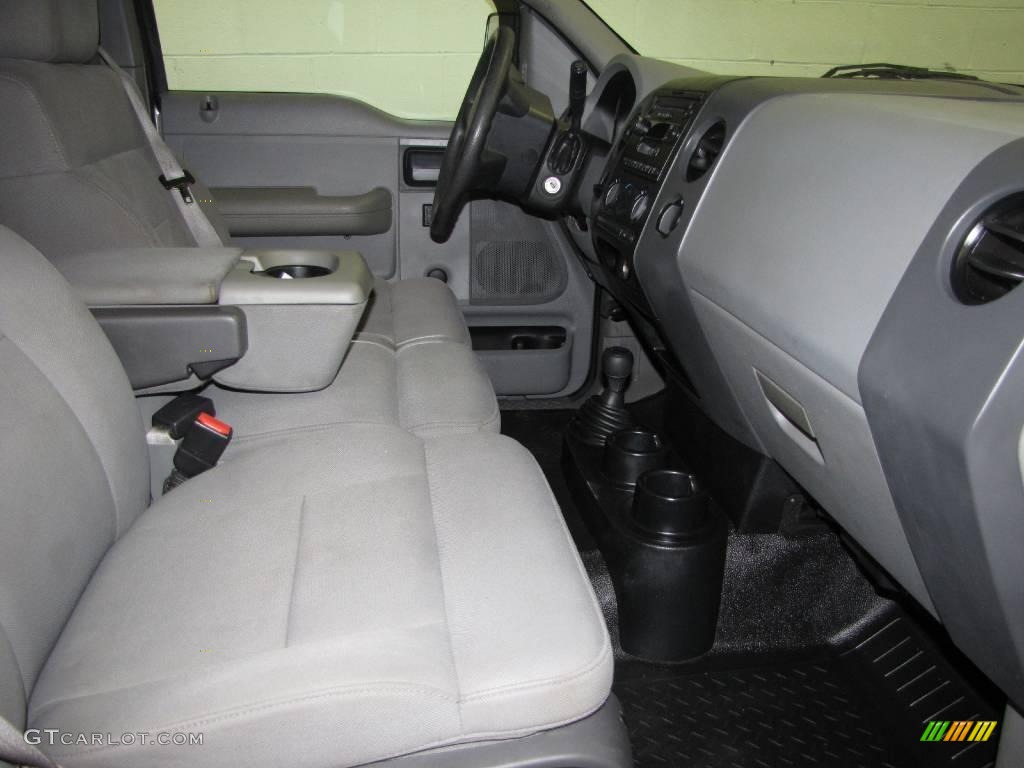 2005 F150 STX SuperCab 4x4 - Dark Shadow Grey Metallic / Medium Flint Grey photo #15