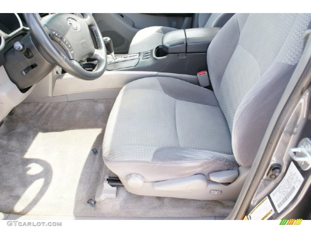 2004 4Runner SR5 - Galactic Gray Mica / Taupe photo #16