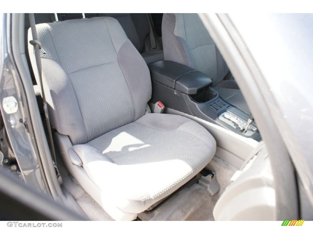 2004 4Runner SR5 - Galactic Gray Mica / Taupe photo #29