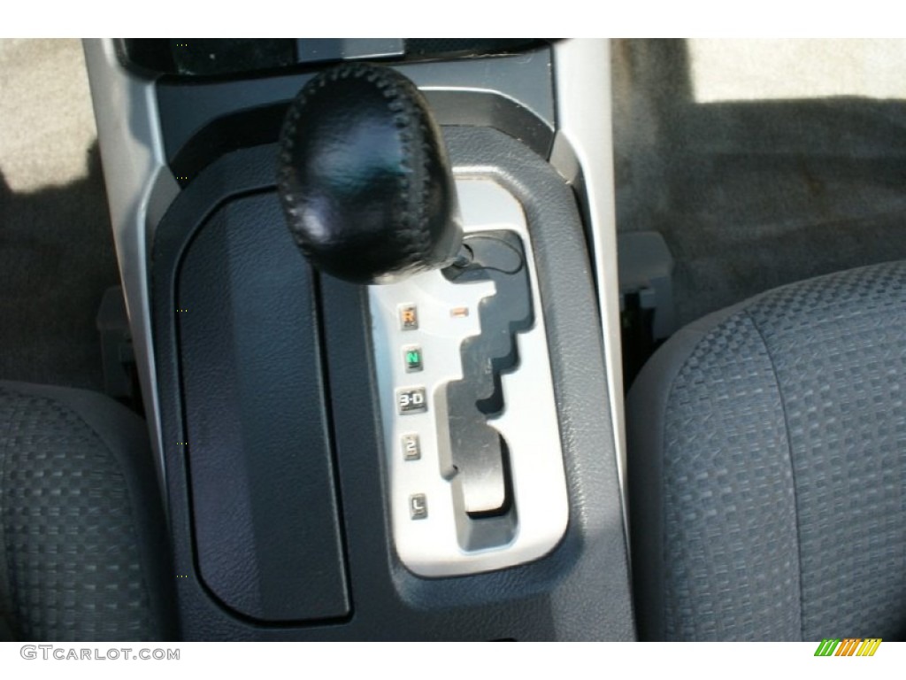 2004 4Runner SR5 - Galactic Gray Mica / Taupe photo #38
