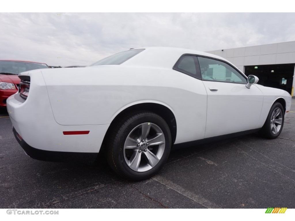 2015 Challenger SXT - Bright White / Black/Tungsten photo #4